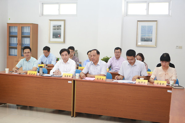 91porny
马克思主义理论硕士学位授权点召开自我评估专家评审会议